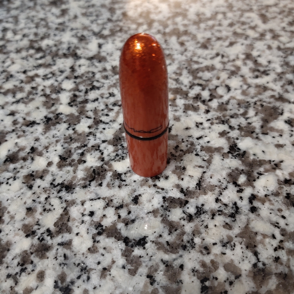 🌺 NWT MAC Mini Lipstick A39 Frost - Picture 7 of 7